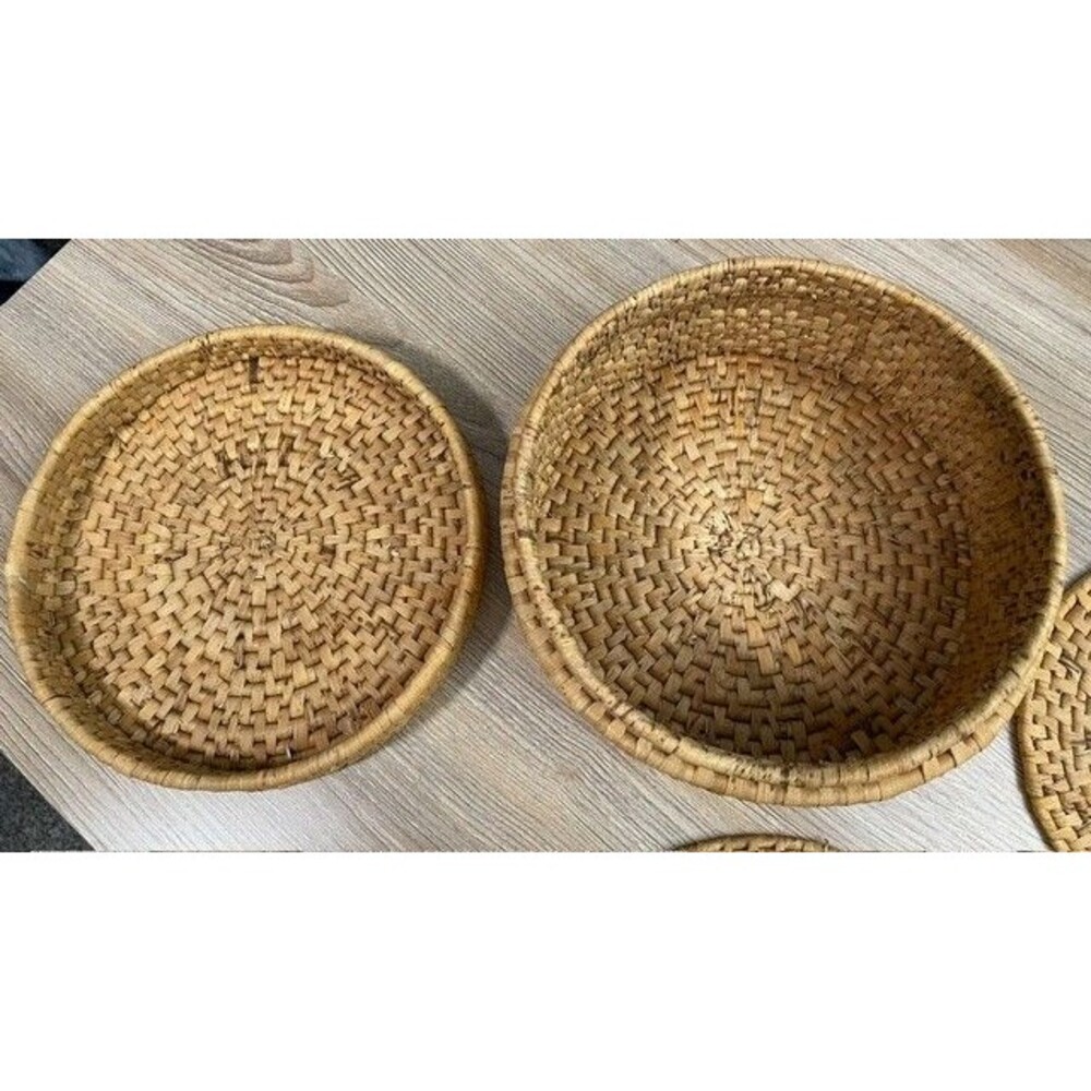 Natural Handwoven Rattan Lidded Storage Basket Trivet/Coaster (12) 7 in Diameter - Picture 2 of 7